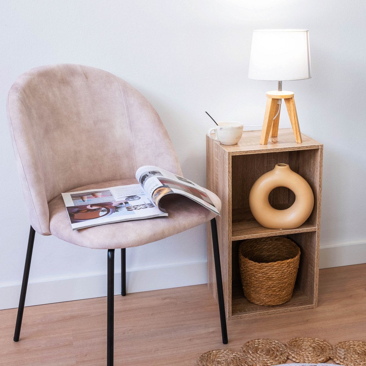 Lámpara de mesa trípode