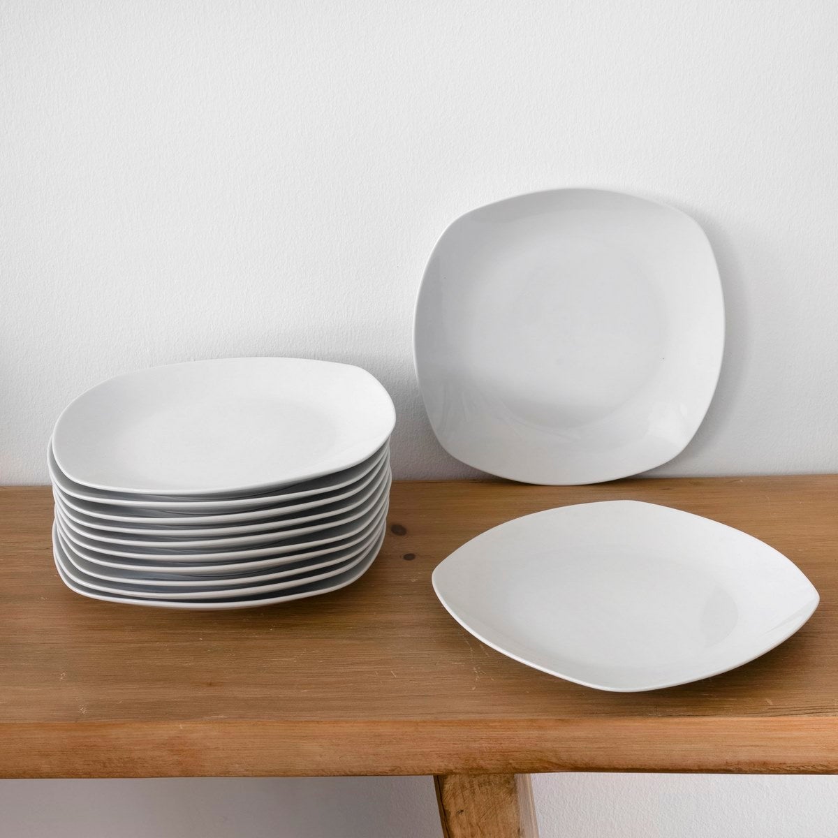 Set de 12 platos llanos cuadrados blancos de porcelana de Ø 27 cm