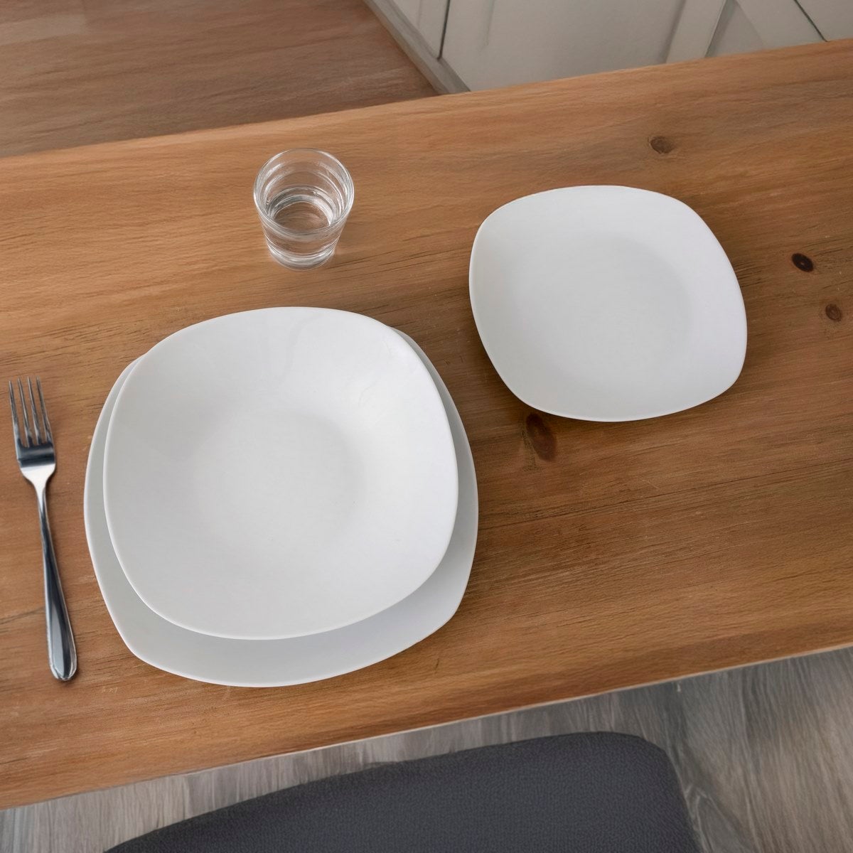 Set de 12 platos hondos cuadrados blancos de porcelana de Ø 23 cm