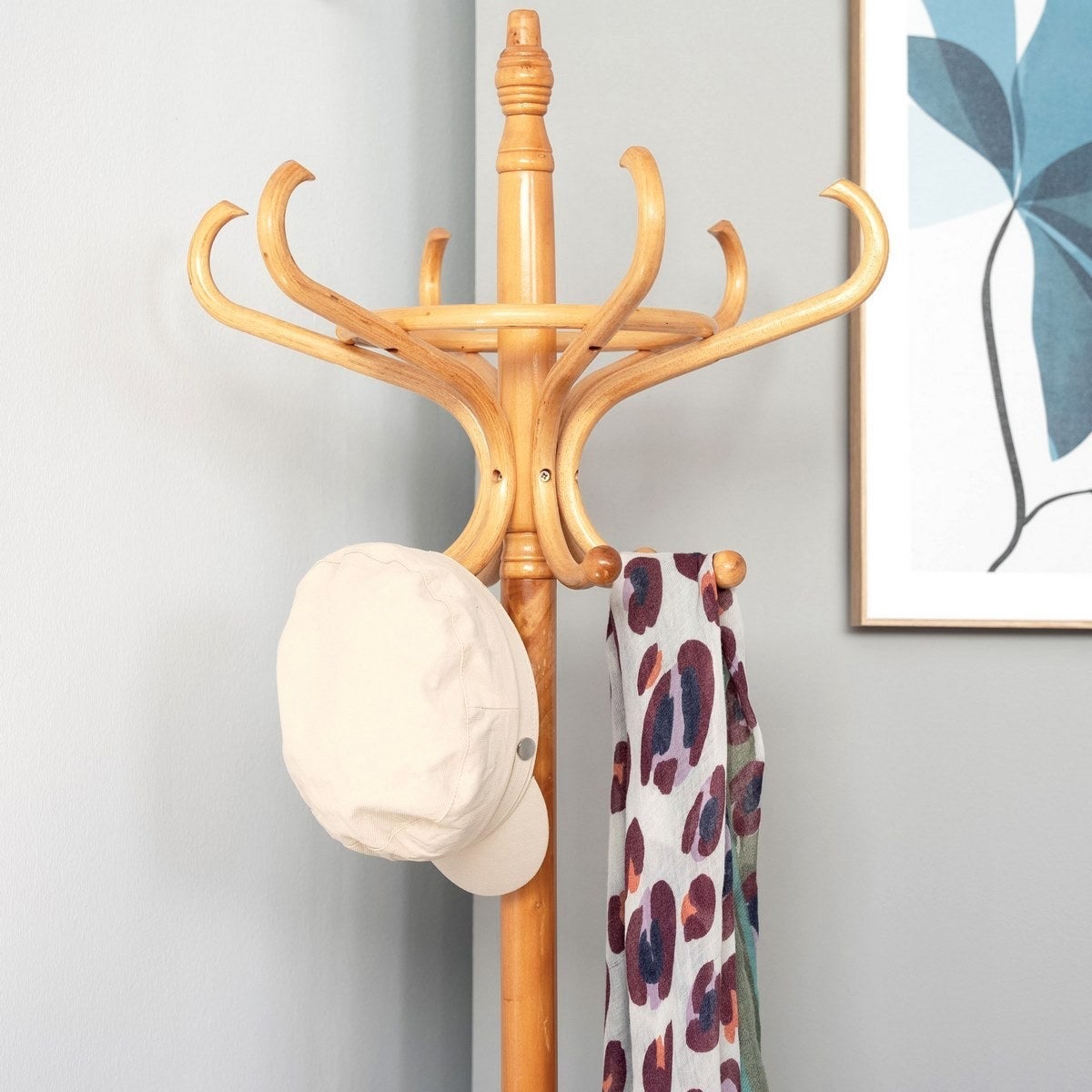 Perchero de pie de madera natural