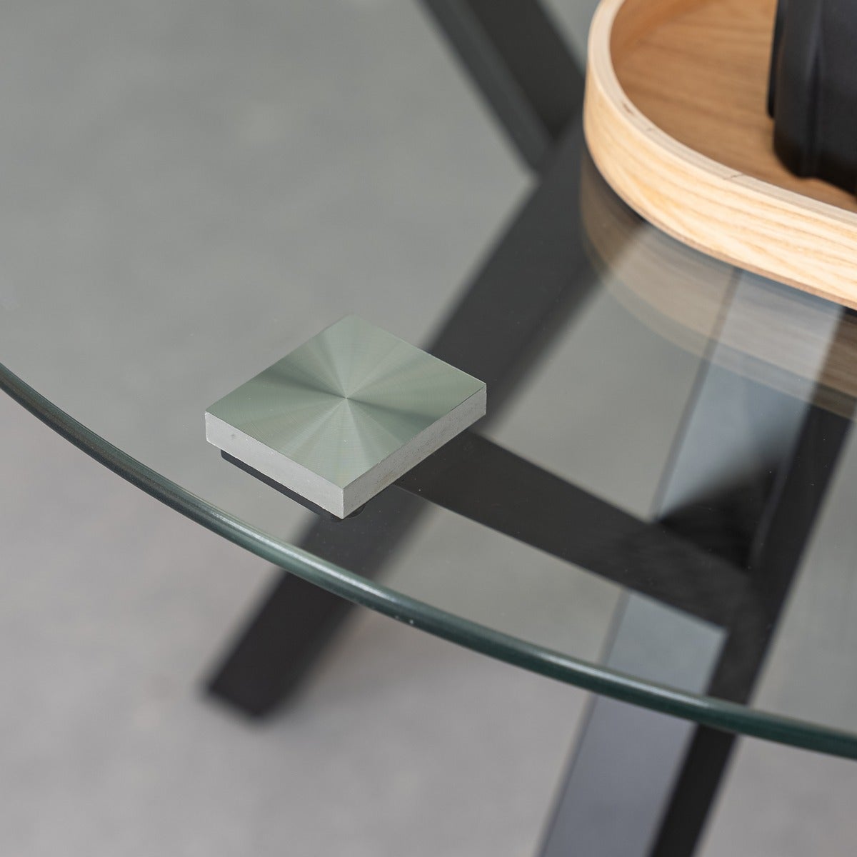 Mesa de comedor Elsa negra de 100cm