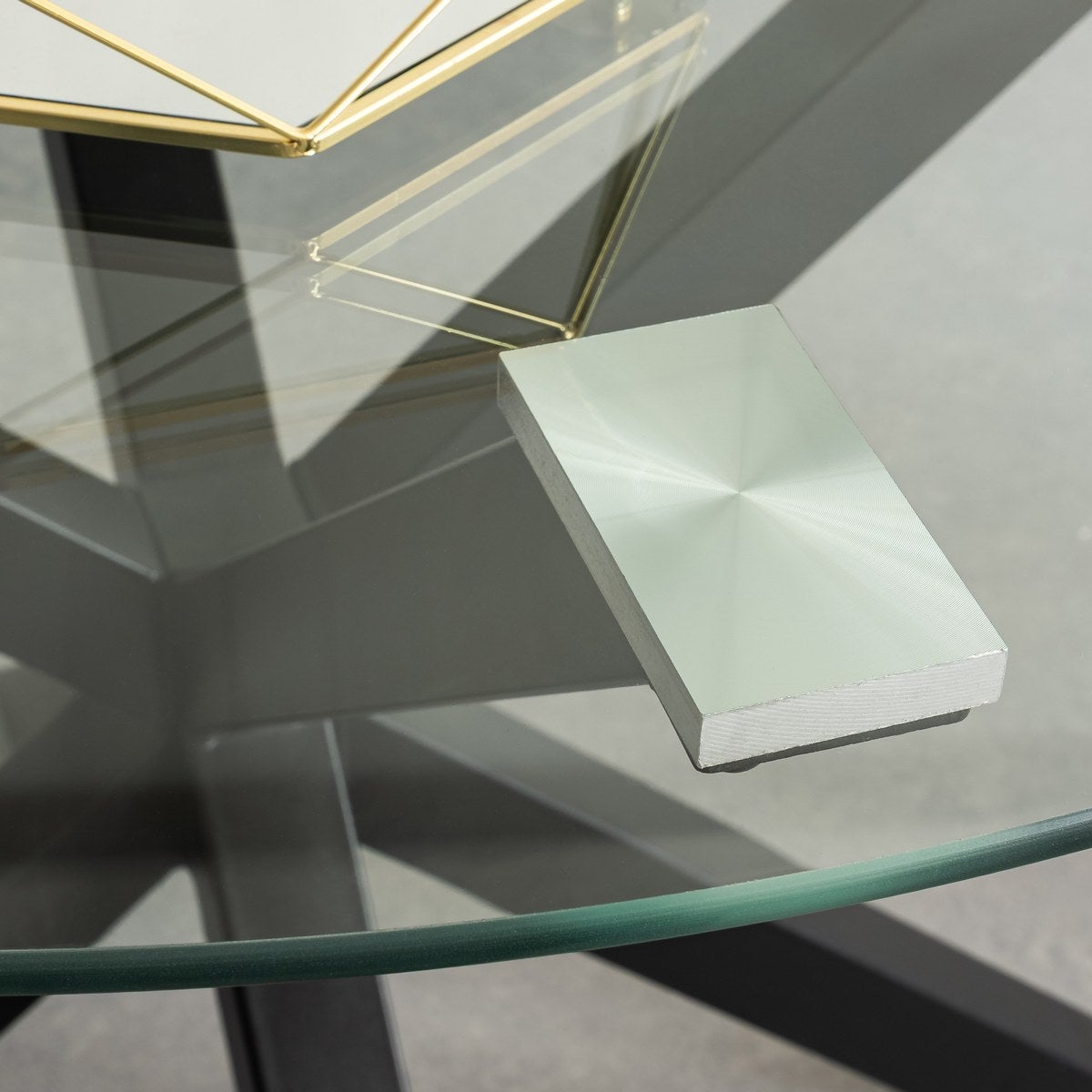 Mesa de comedor Xenia negra de 100cm