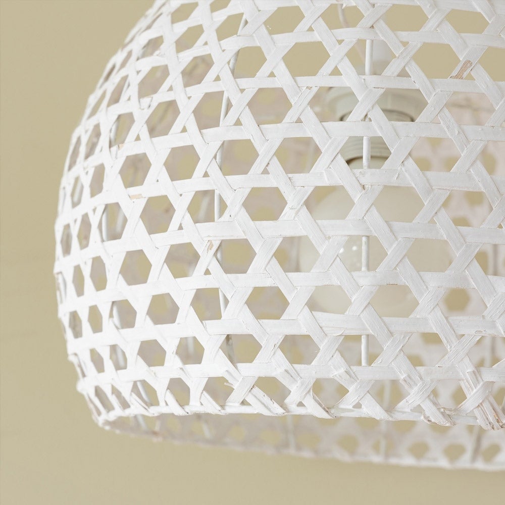 Lámpara de techo rejilla blanco.