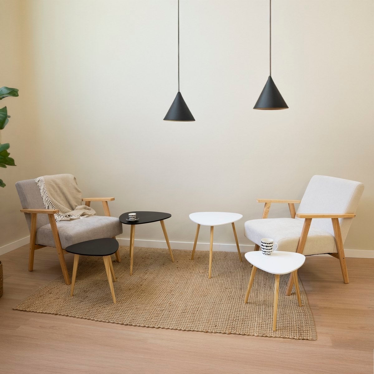 Set de 2 mesas auxiliares nido blancas