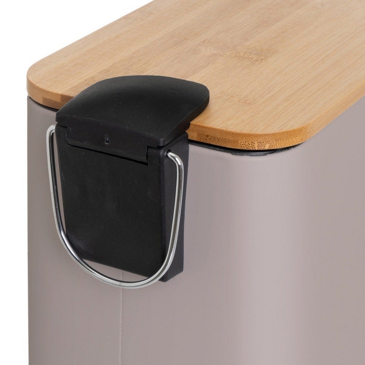 Papelera de pedal rectangular beige de 5 litros con tapa de bambú