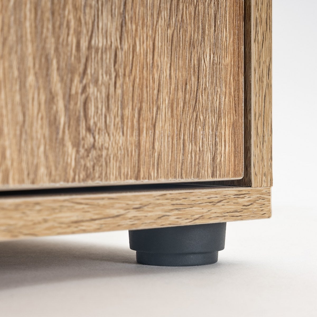 Mesita de noche cubo 1 puerta de MDF color natural de 60x30x29 cm