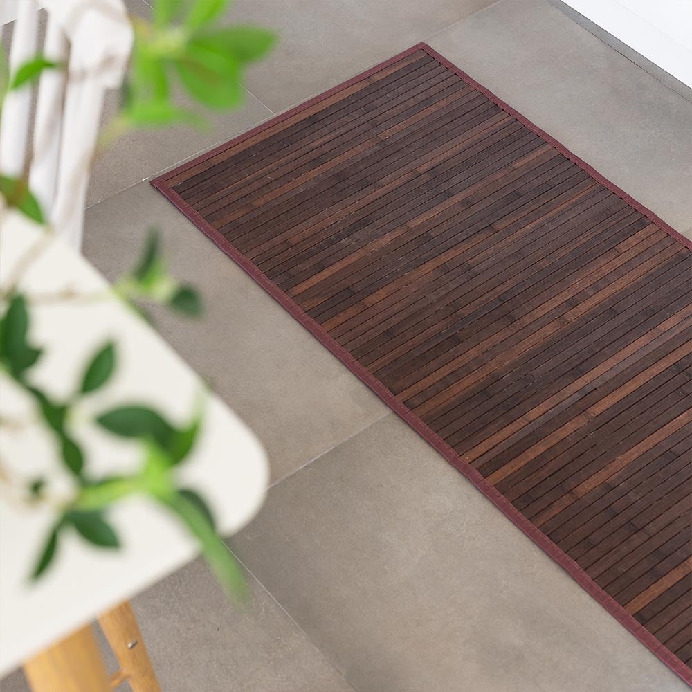 Alfombra de bambú pasillera marrón oscuro