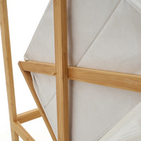 Estantería con cesto de bambú natural blanca de 140x33x34 cm
