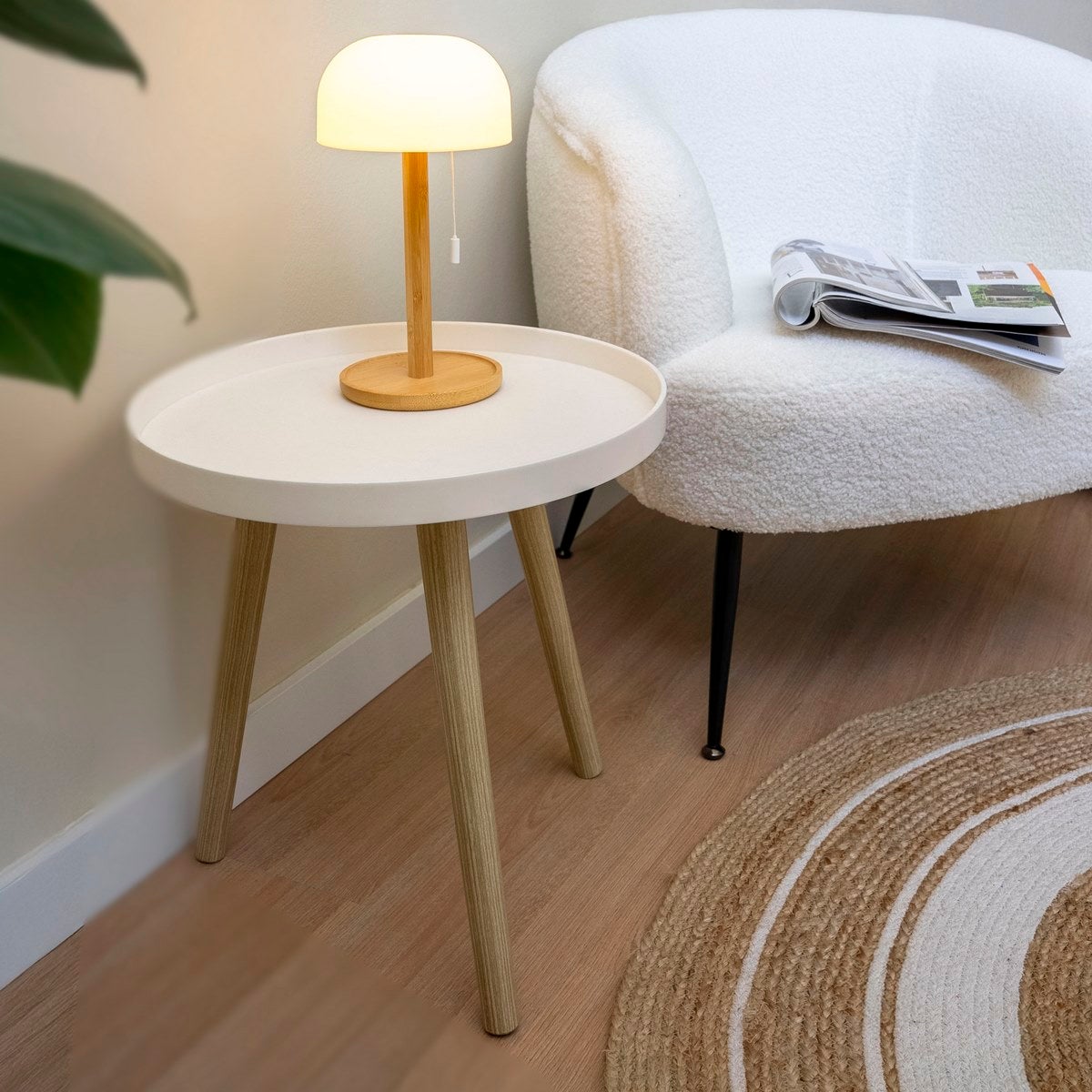 Mesita auxiliar blanca