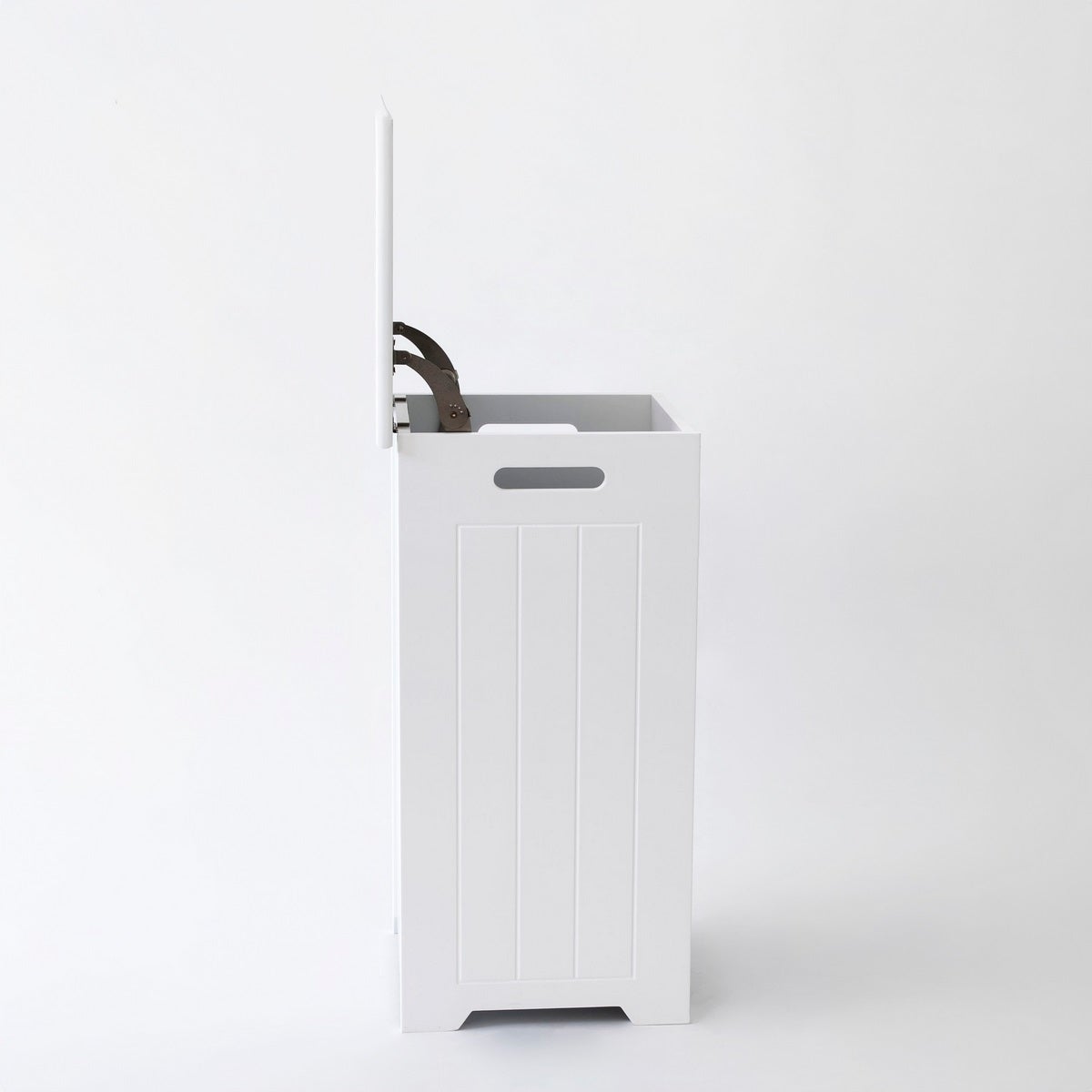 Cesto para la ropa sucia de madera blanco