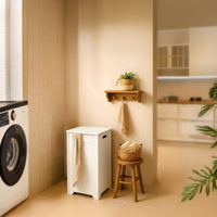 Cesto para la ropa sucia de madera blanco