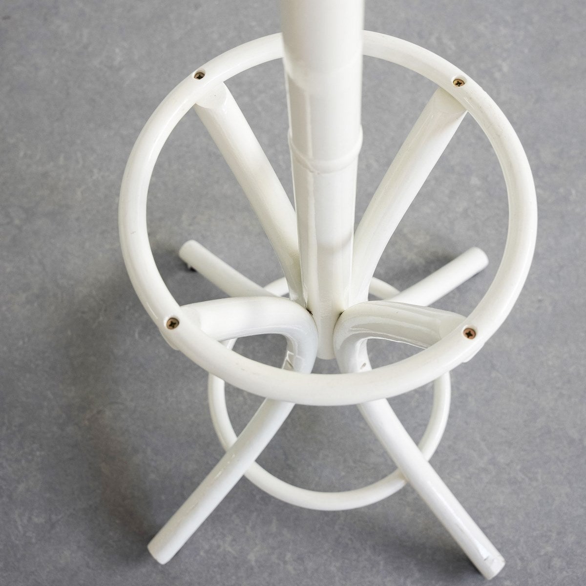 Perchero de pie Thonet 12 brazos con paragüero