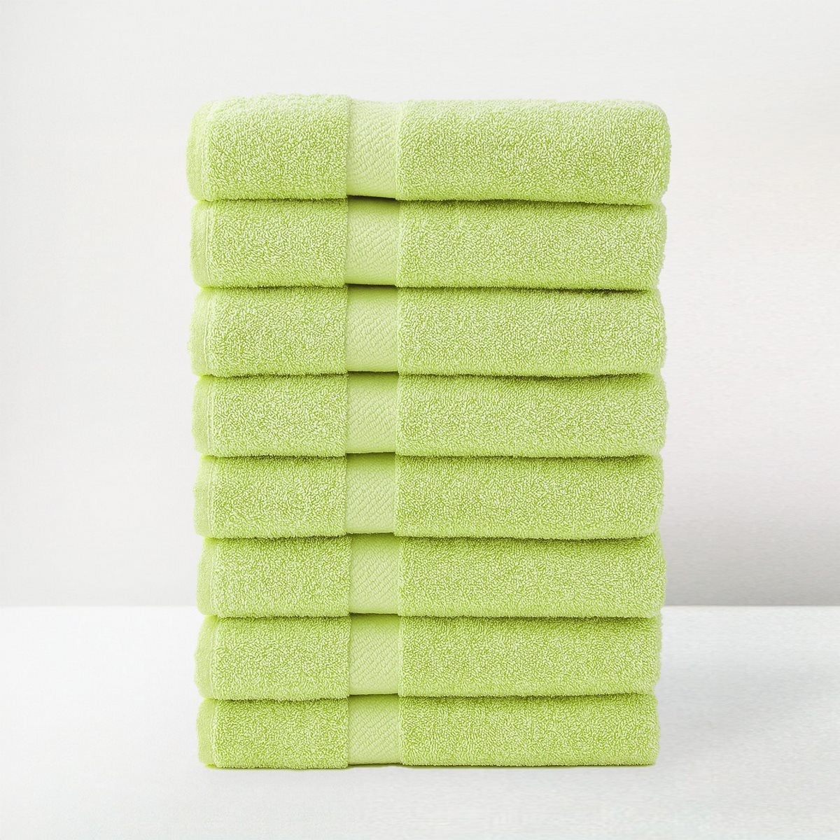 Juego de 8 toallas de baño color verde lima de 140x70 cm de 550gr/m²
