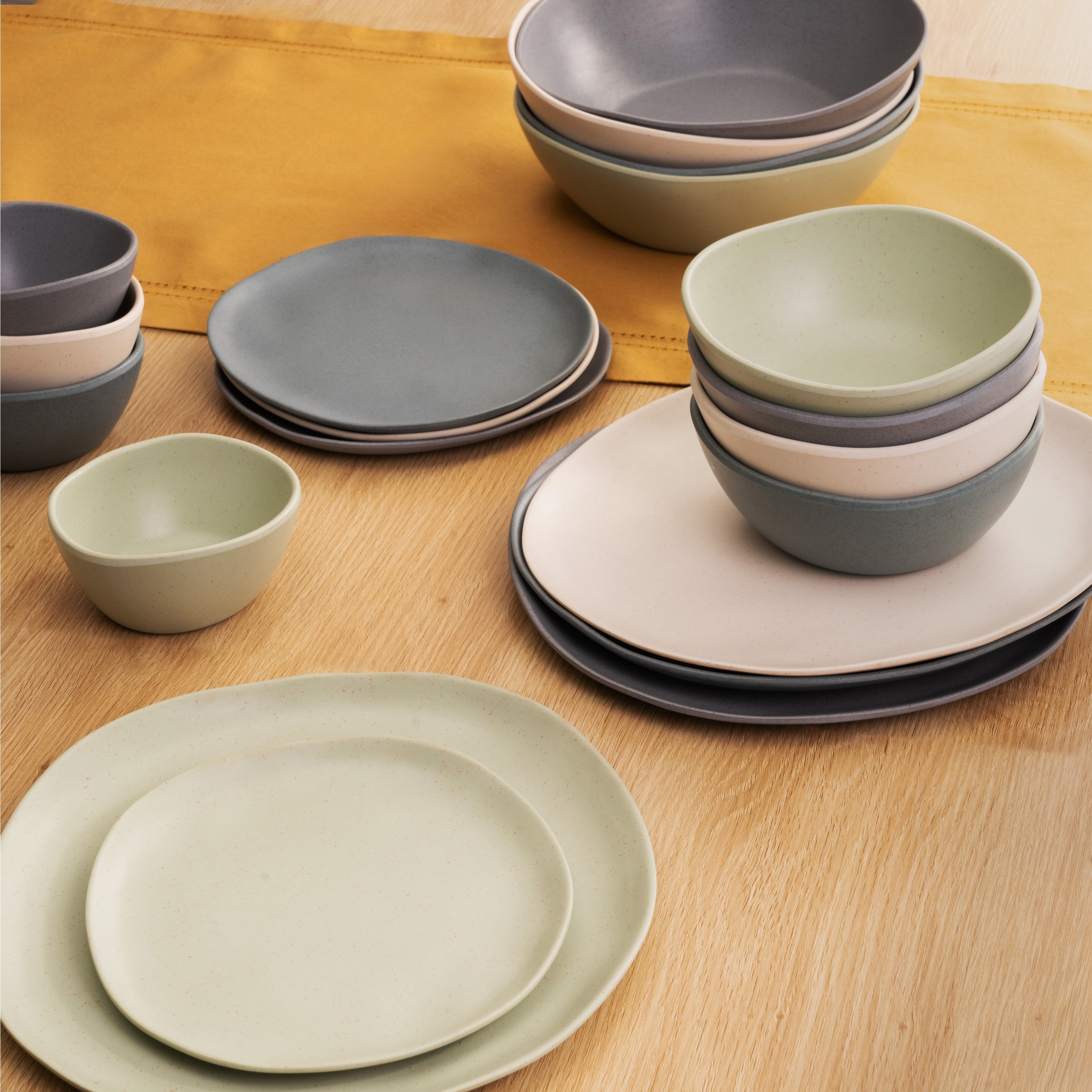Juego de 3 ensaladeras de melamina beige de 23 cm