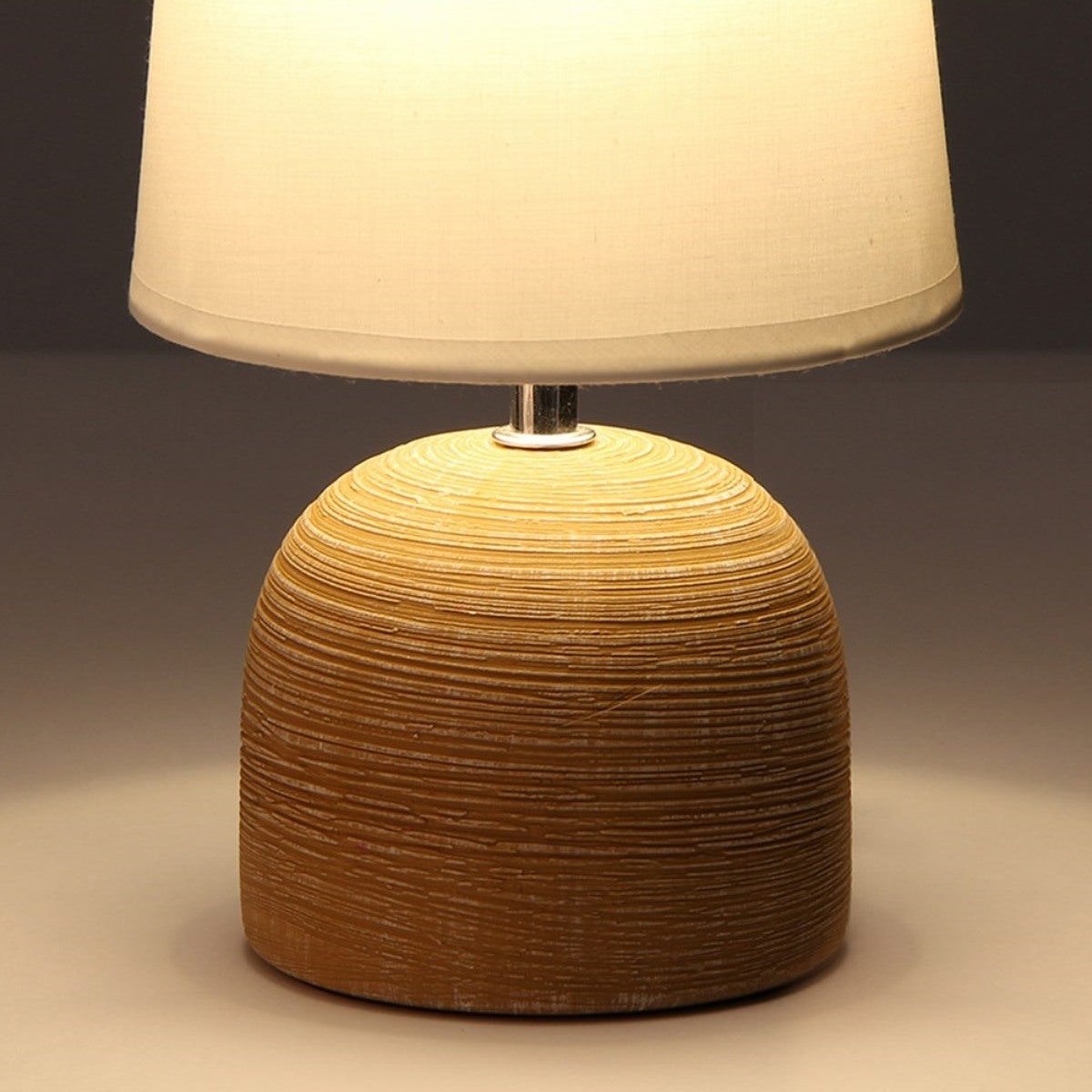 Lámpara de mesita de noche cerámica 27 cm