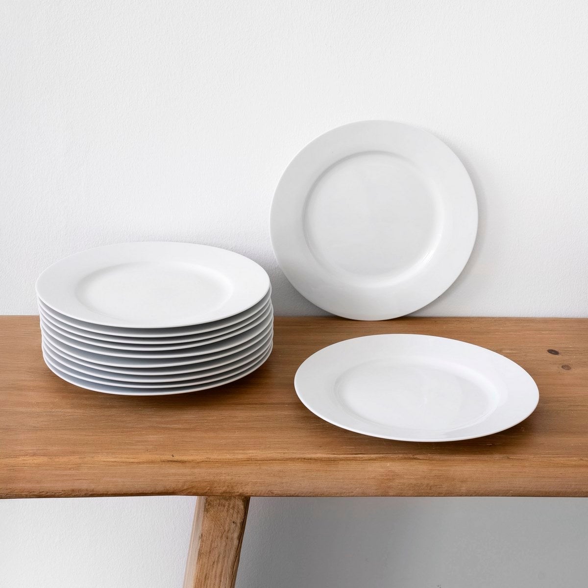 Set de 12 platos llanos blancos de porcelana de Ø 27 cm