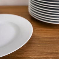 Set de 12 platos llanos blancos de porcelana de Ø 27 cm