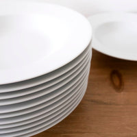 Set de 12 platos hondos blancos de porcelana de Ø 21 cm