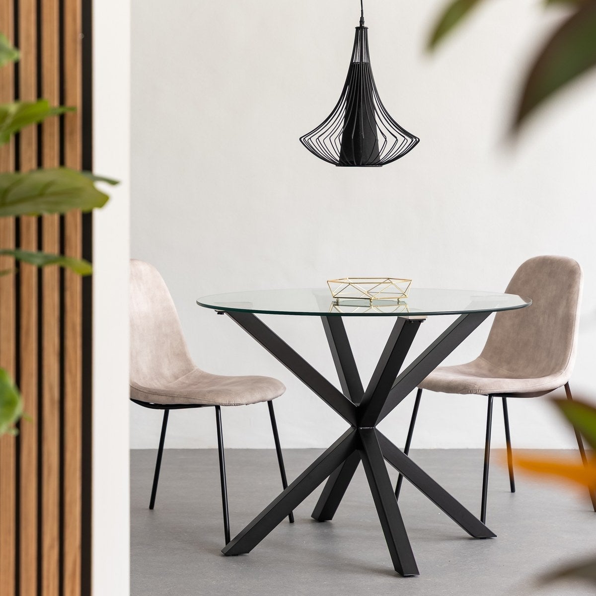 Mesa de comedor Xenia negra de 100cm