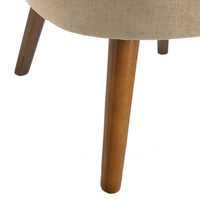 Butaca tapizada de chenilla beige y madera de pino