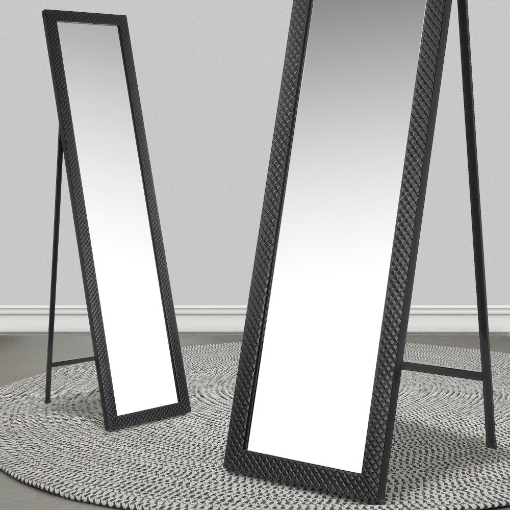 Espejo de pie texturizado negro de 157cm