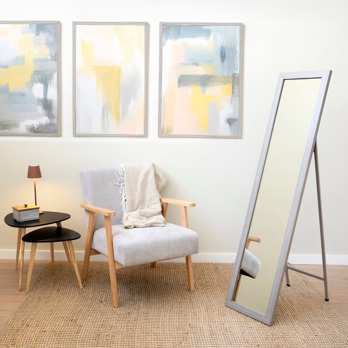 Espejo de pie de madera gris de 157cm