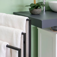 Toallero pie múltiple negro