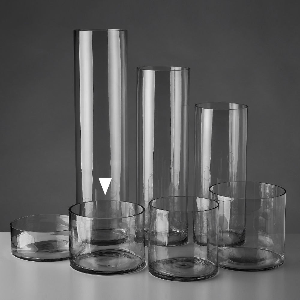 Jarrón cilíndrico de vidrio transparente