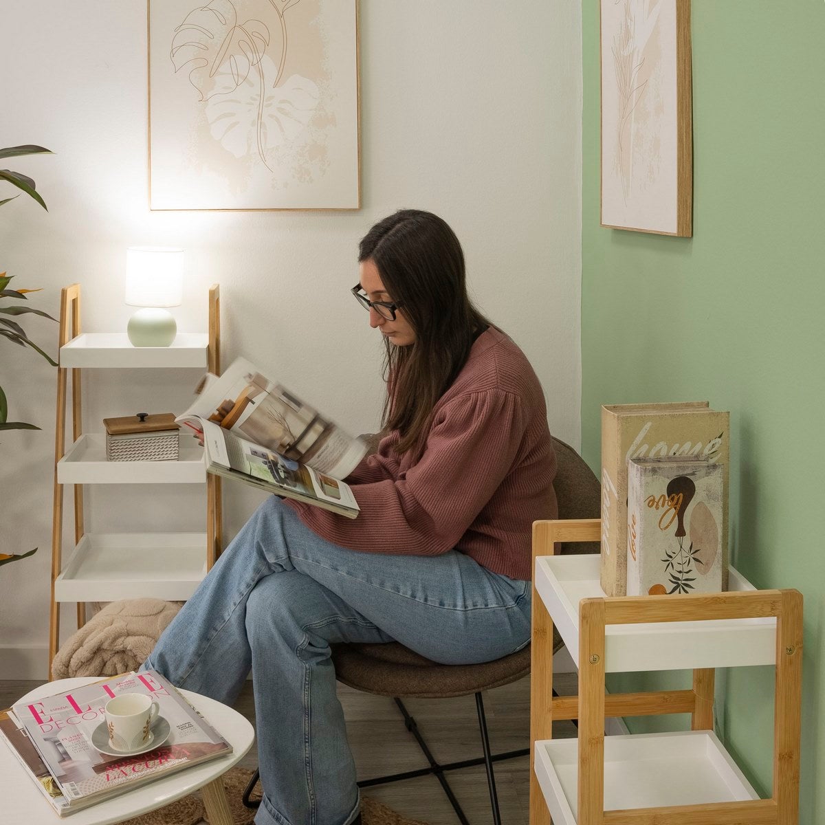 Estantería de bambú blanco y natural