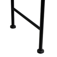 Banqueta de metal negro con asiento de lino