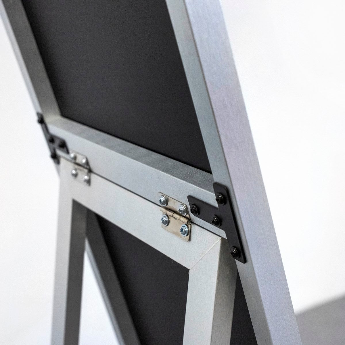 Espejo de pie plateado de 151 cm