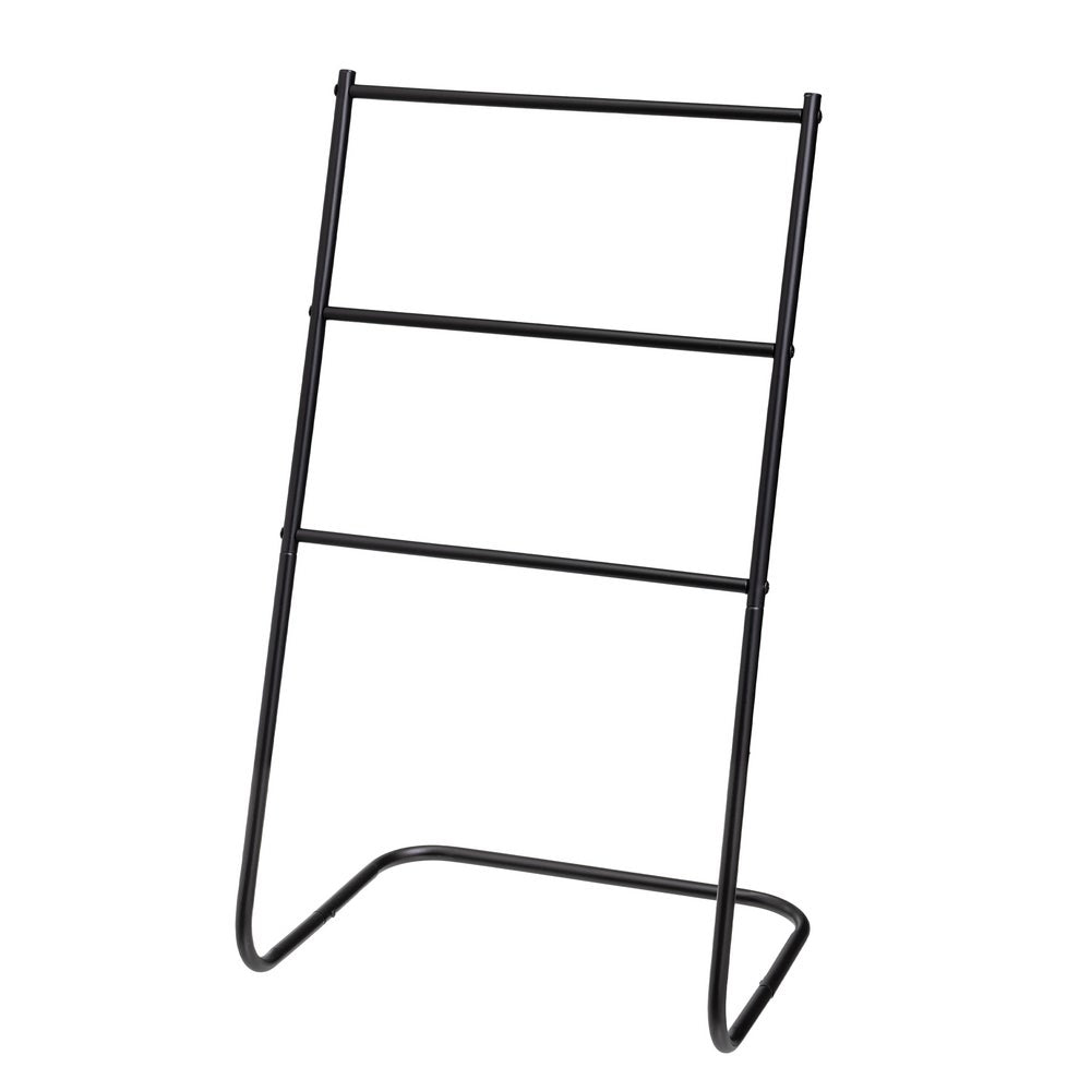 Toallero de pie moderno de 3 brazos de metal negro de 46x35x82 cm