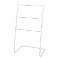 Toallero de pie blanco