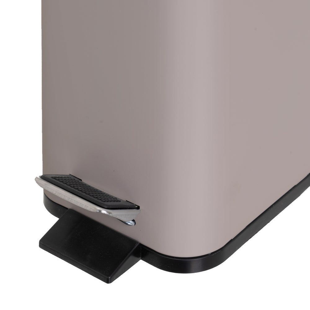 Papelera de pedal rectangular beige de 5 litros con tapa de bambú