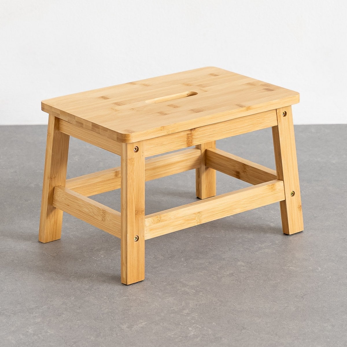 Taburete escalón natural