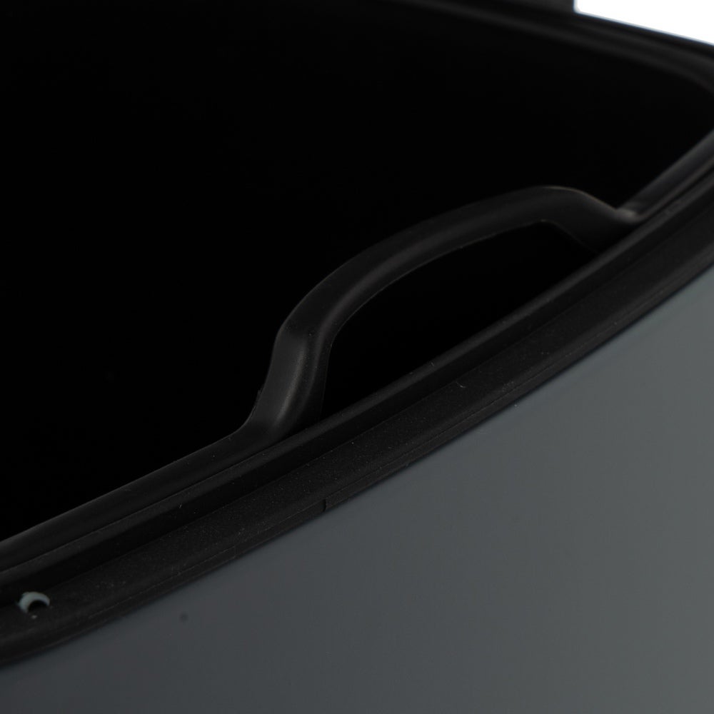 Papelera cuadrada de pedal gris de 20 litros